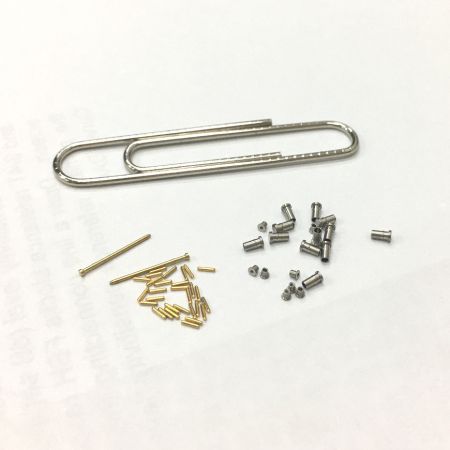 Superkleine metalen onderdelen voor zeer nauwkeurige behoeften