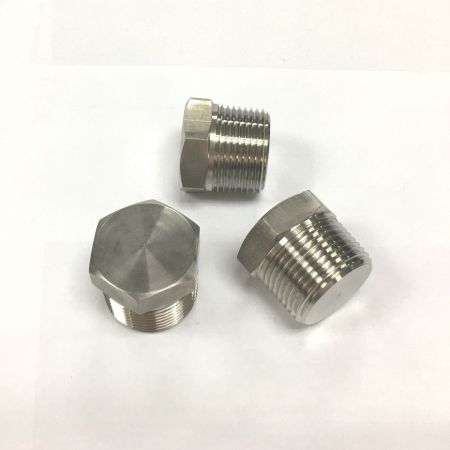 Tappo a testa esagonale - Tappo a testa esagonale utilizzato in valvole API come valvole a sfera o valvole a saracinesca